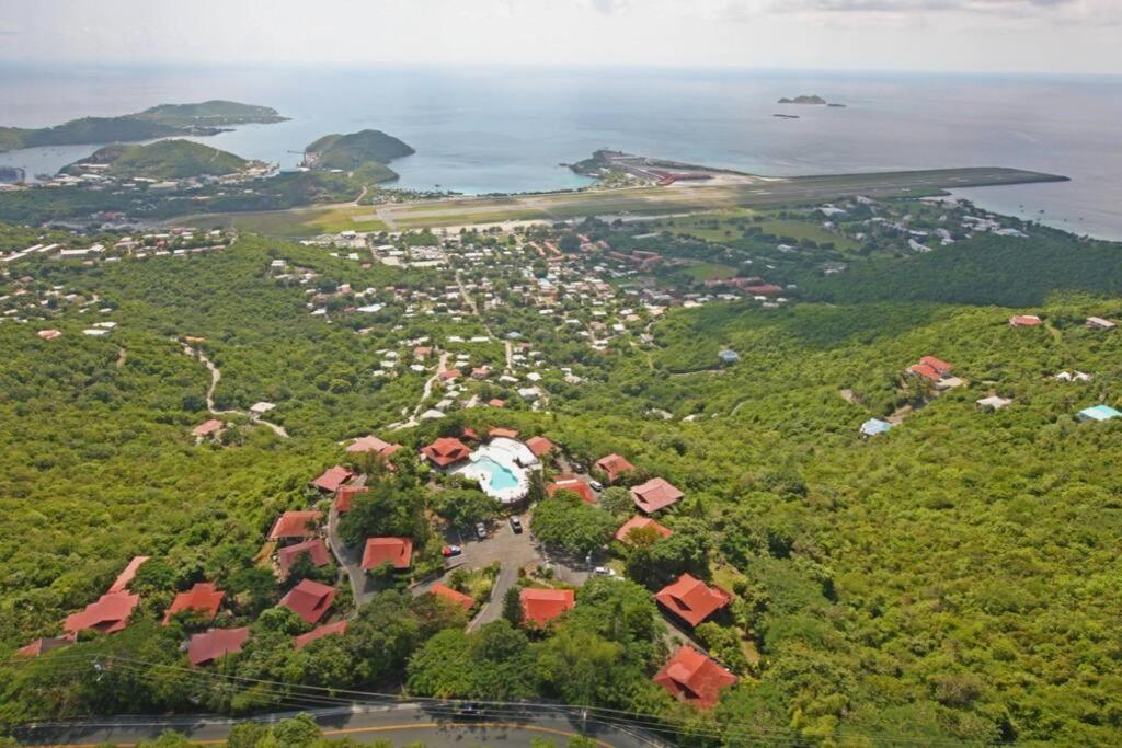 Апартаменты Mid-Century: Caribbean Style Contant  Экстерьер фото
